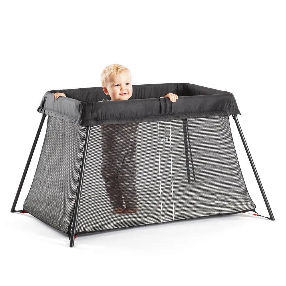 BabyBjorn Travel Cot