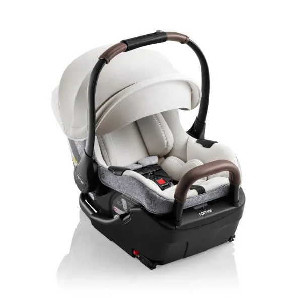 Britax Romer Juni Infant Car Seat with Versa Base