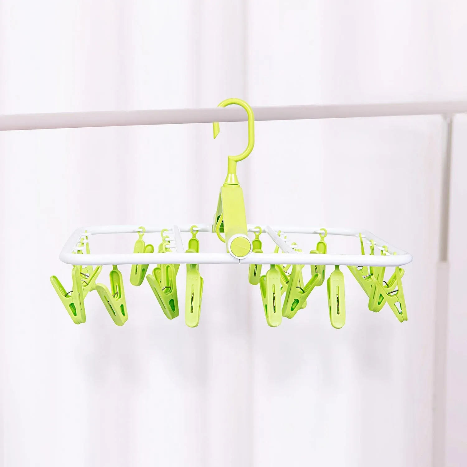 Clothes Hanger Square Foldable 24 Clips Green