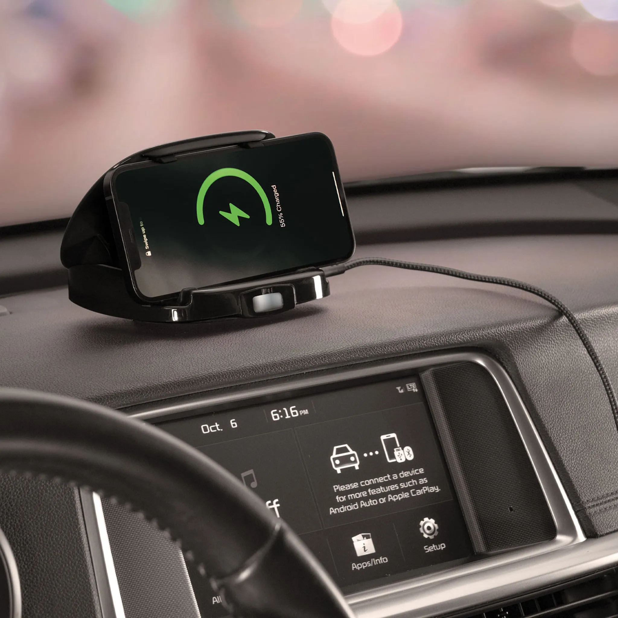 DASHMATE™ AUTOMATIC FAST WIRELESS CHARGING MOUNT - CAR AND DRIVER WM100